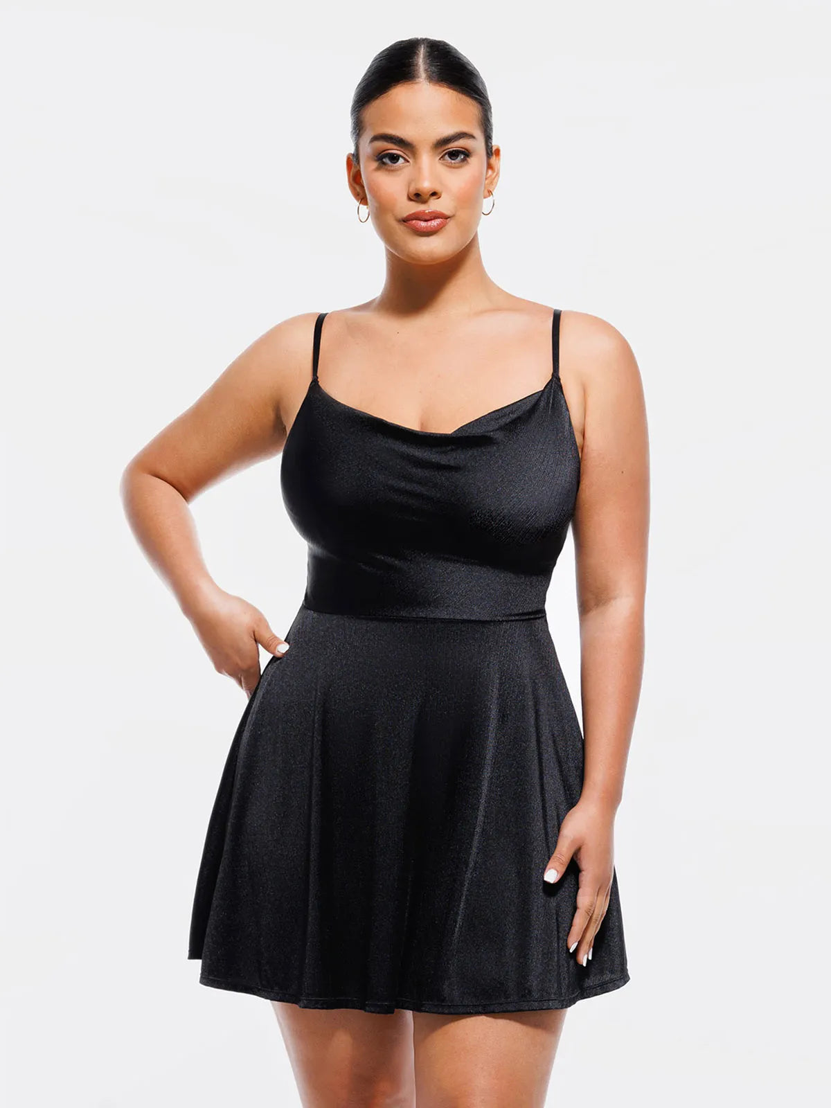 Shapewear - Robe évasée à bretelles avec col bénitier et contrôle de l'abdomen